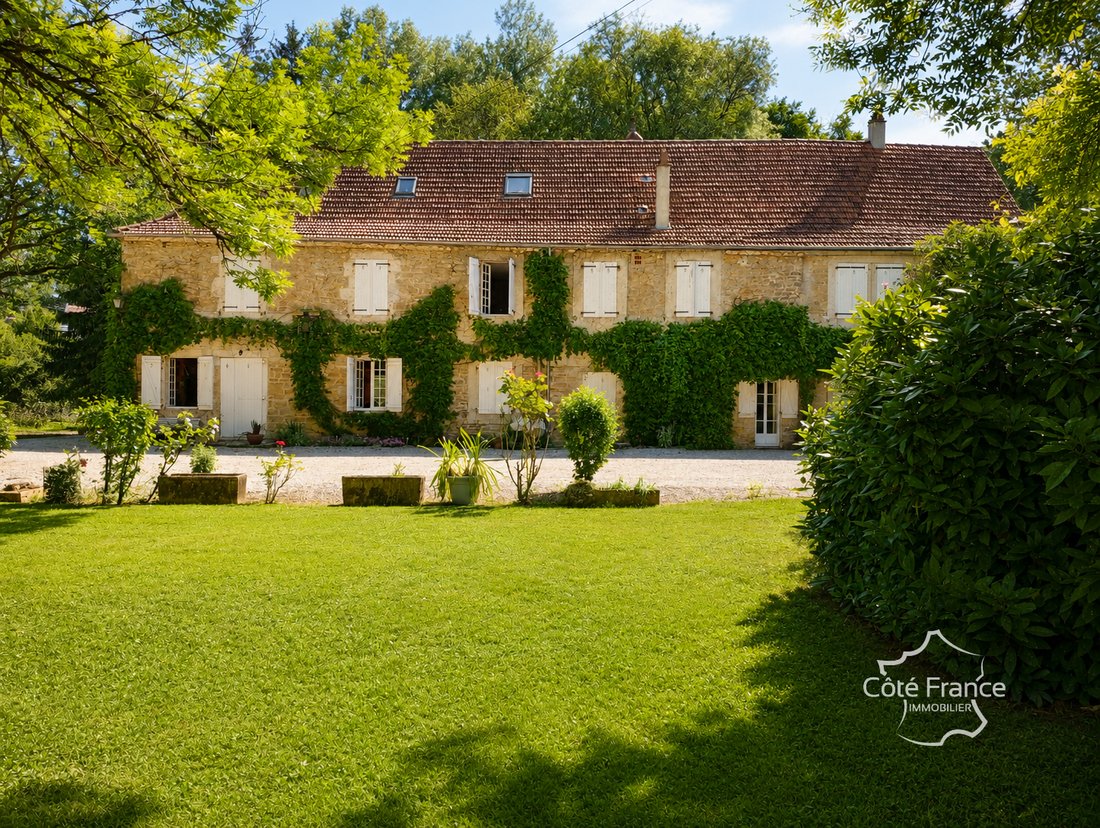 Estate in Bio, Occitania, France 2 - 18132509