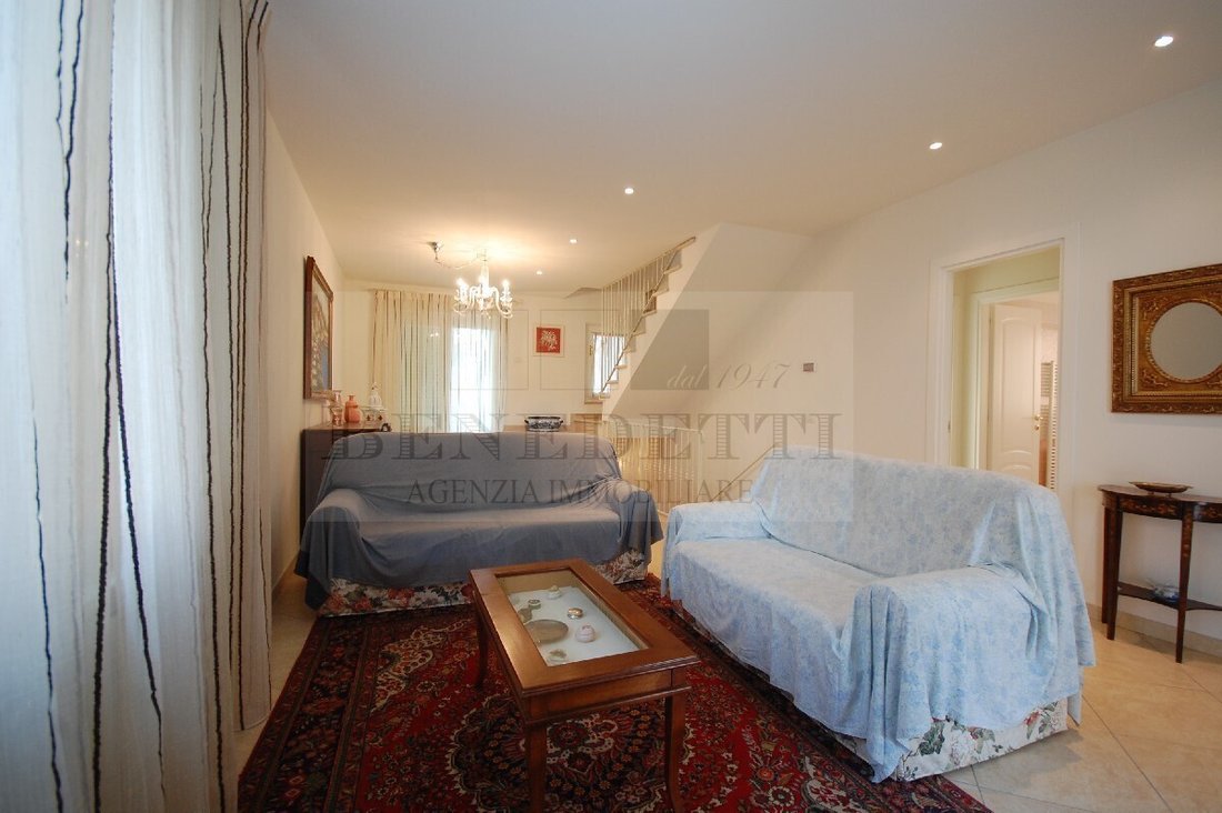 Villa in Camaiore, Tuscany, Italy 4 - 18127700