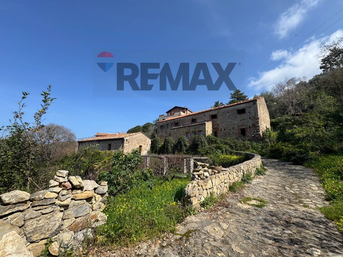 Farm Ranch in Torrenova, Sicily, Italy 3 - 18135027