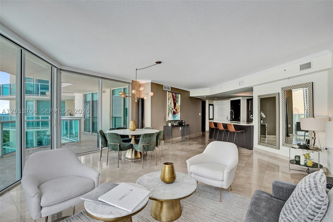 Condo in Sunny Isles Beach, Florida, United States 3 - 18125553