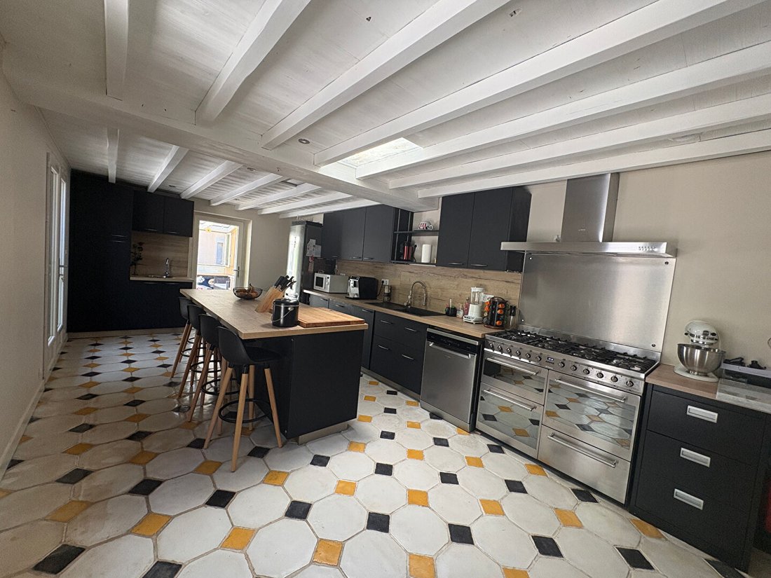 Villa in Voiteur, Bourgogne – Franche-Comté, France 5 - 18130566