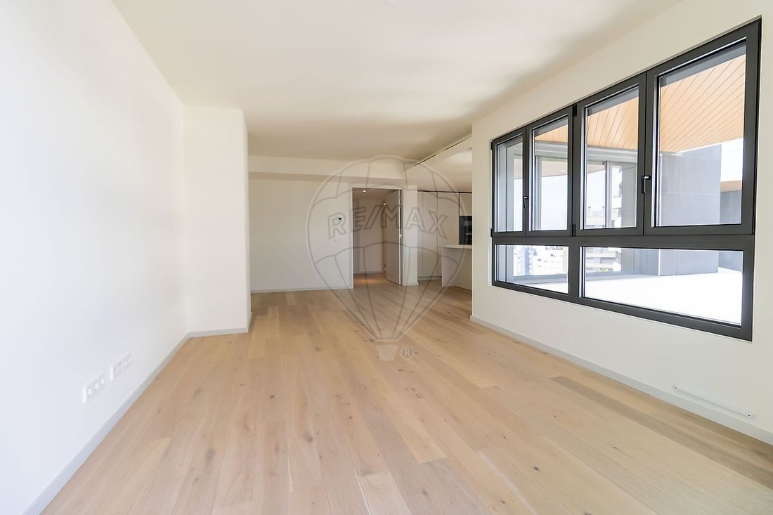 Apartment in Parque das Nacoes, Lisbon, Portugal 2 - 18129068