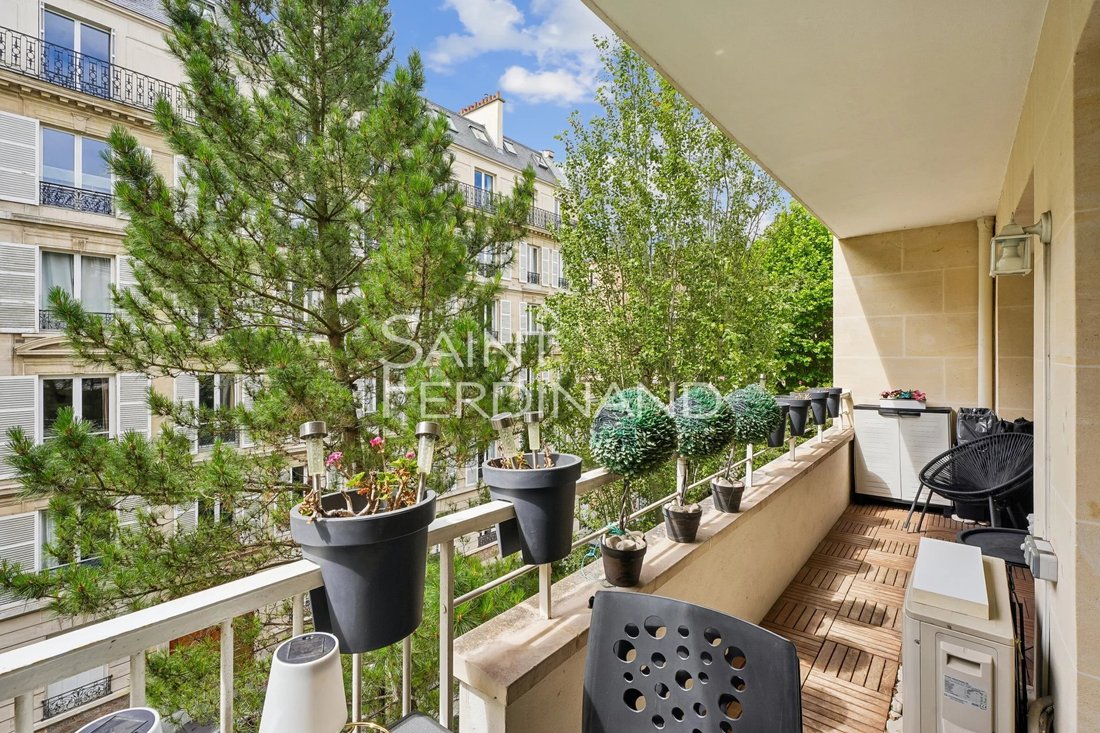 Apartment in Bois de Boulogne, Paris 16e Arrondissement, Paris 1 - 18130097