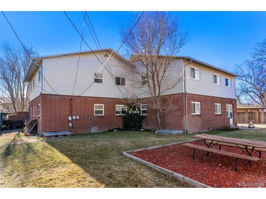 Arvada, Colorado, United States 1 - 18127430