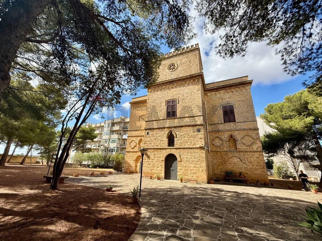 Villa in Marsala - Macello Square, Mazara del Vallo, Sicily 1 - 18134353