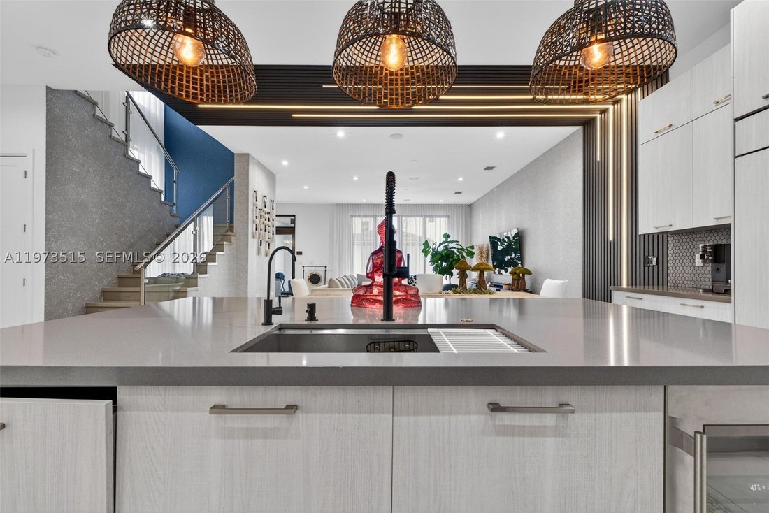 House in Miami Springs, Florida, United States 4 - 17350237
