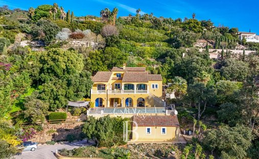 House in Basse Suane-Les Virgiles, Sainte-Maxime, France 1