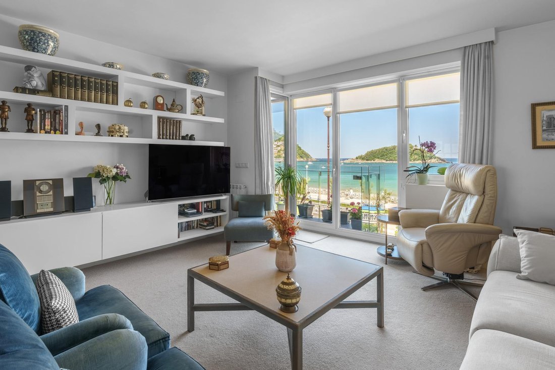 Apartment in Centro, Donostia-San Sebastian, Spain 5 - 18128120