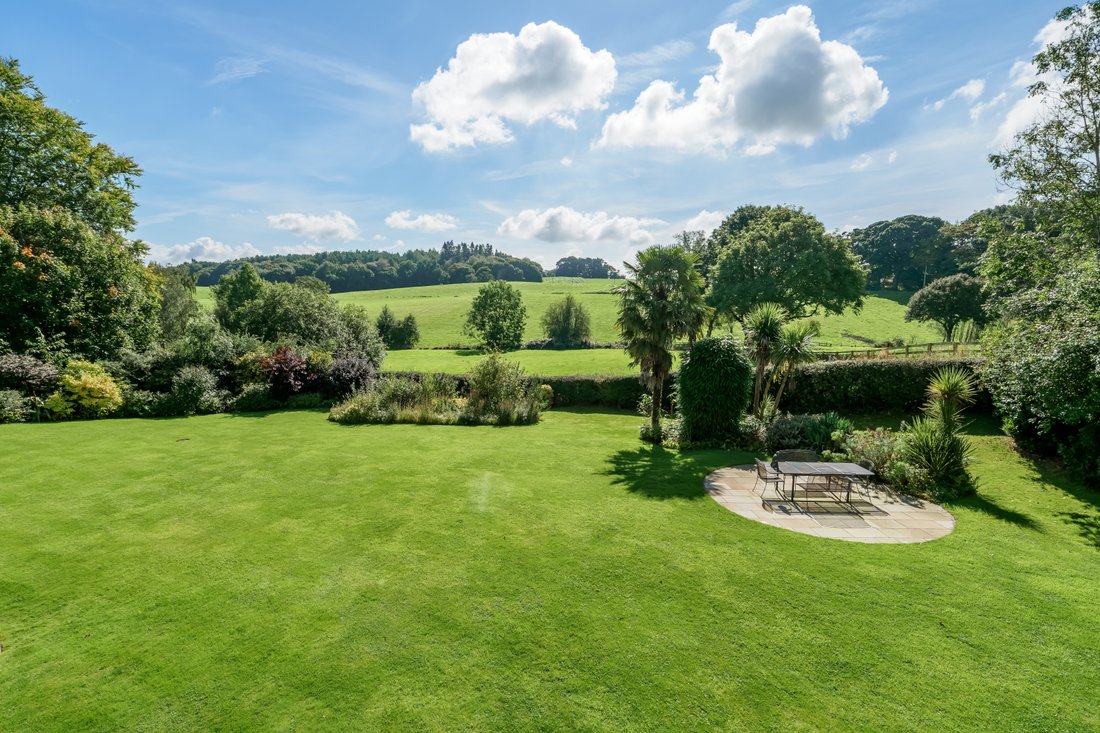 House in Prestbury, England 5 - 18129426