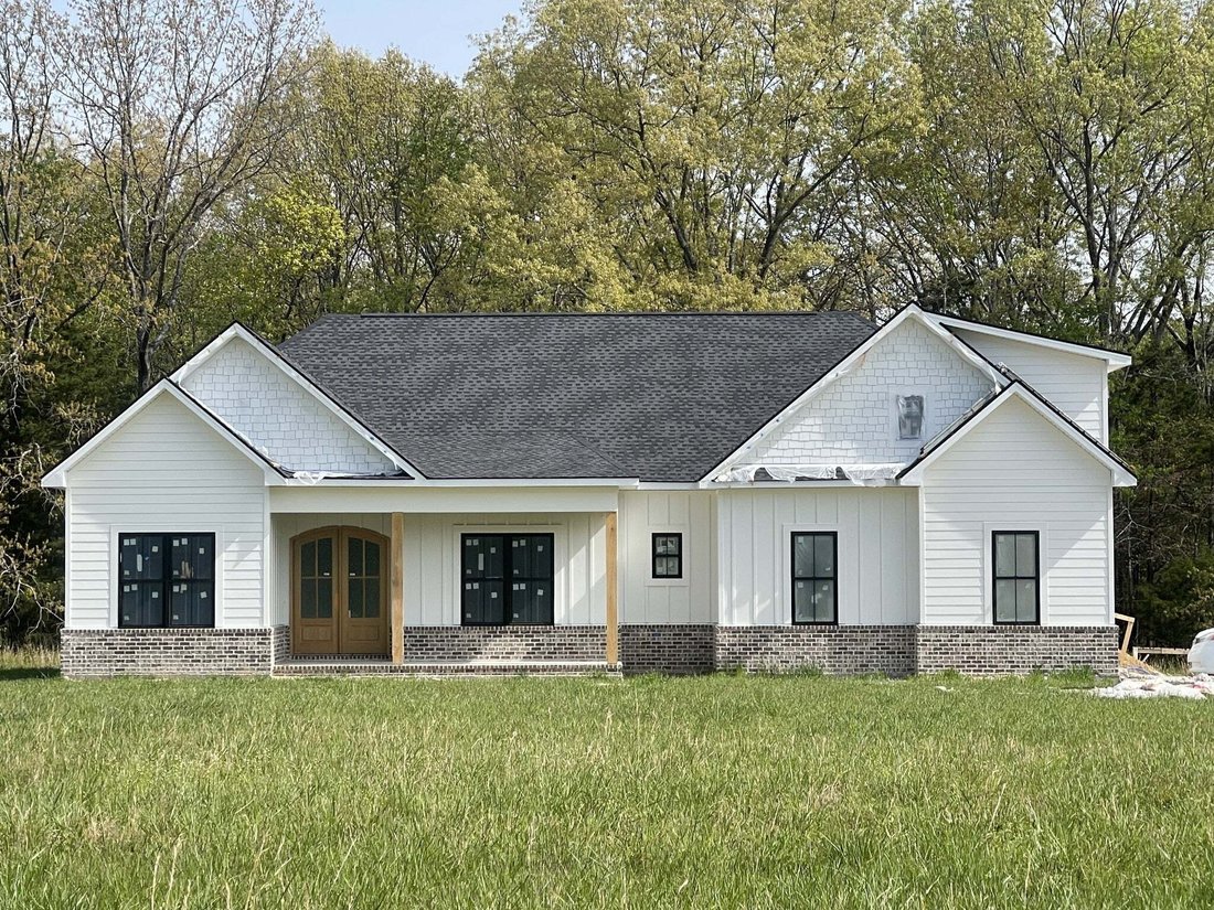 House in Tullahoma, Tennessee, United States 1 - 18130469