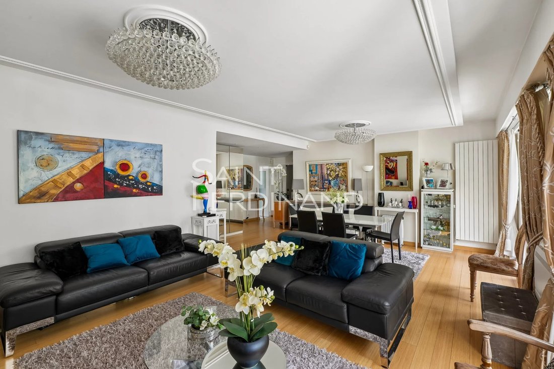 Apartment in Bois de Boulogne, Paris 16e Arrondissement, Paris 5 - 18130097