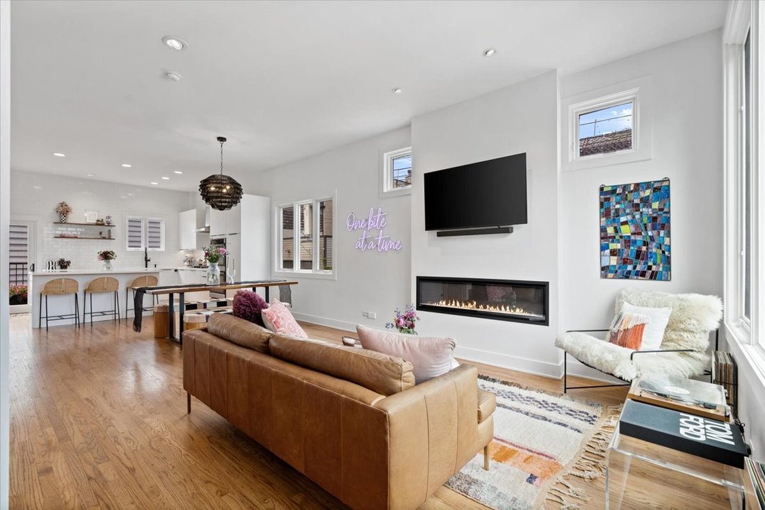 House in Chicago, Illinois, United States 4 - 18128329