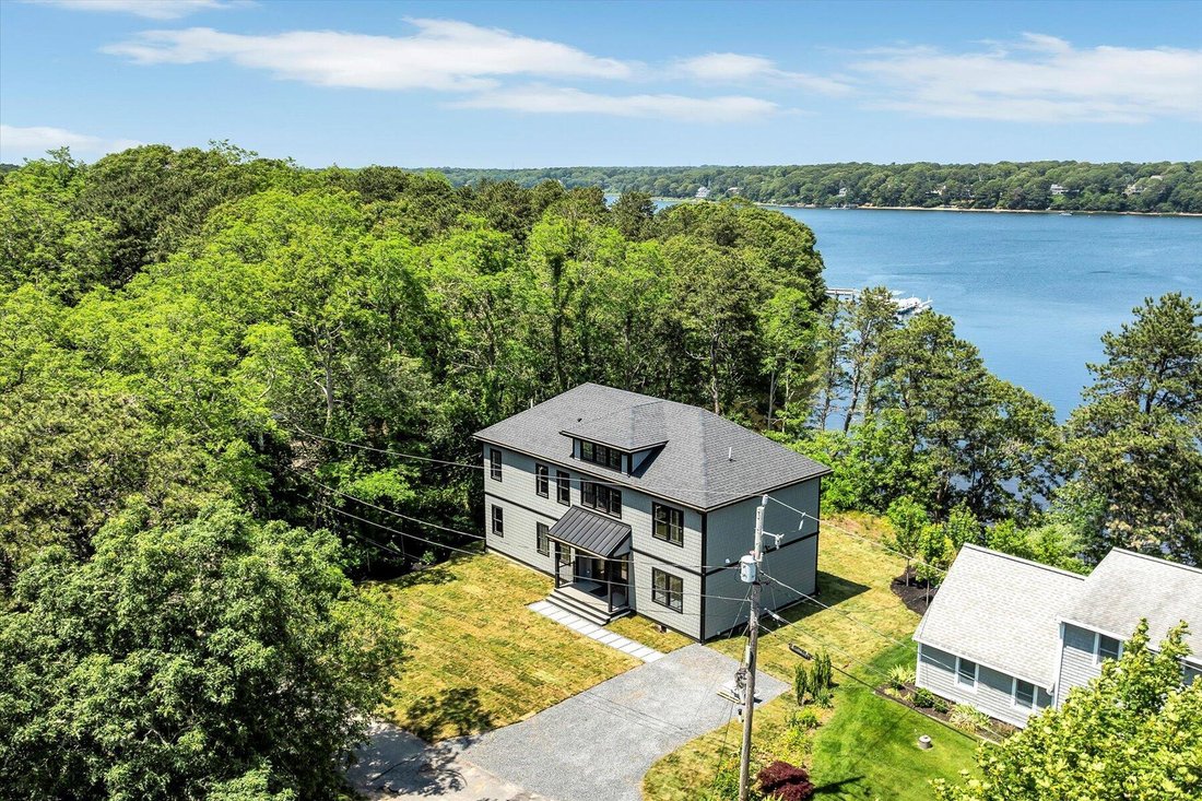 House in Yarmouth, Massachusetts, United States 2 - 18127740