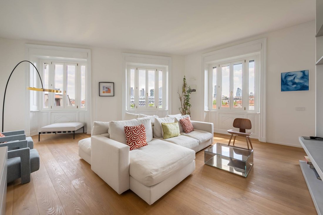 Apartment in Garibaldi - Porta Venezia, Milan, Lombardy 1 - 17419283