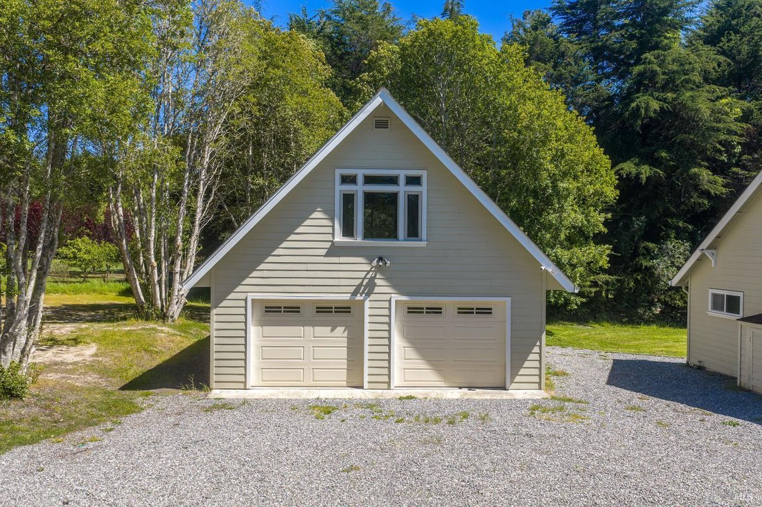 House in Fort Bragg, California, United States 5 - 18133292