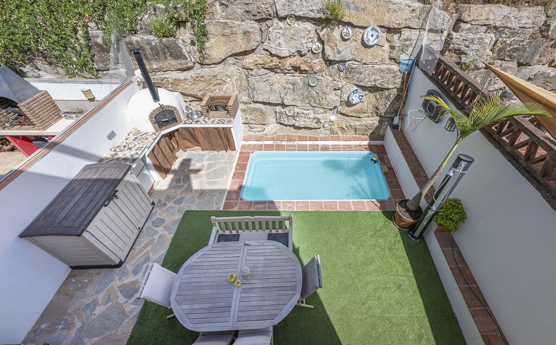 Villa in Marbella, Andalusia, Spain 4 - 18130187