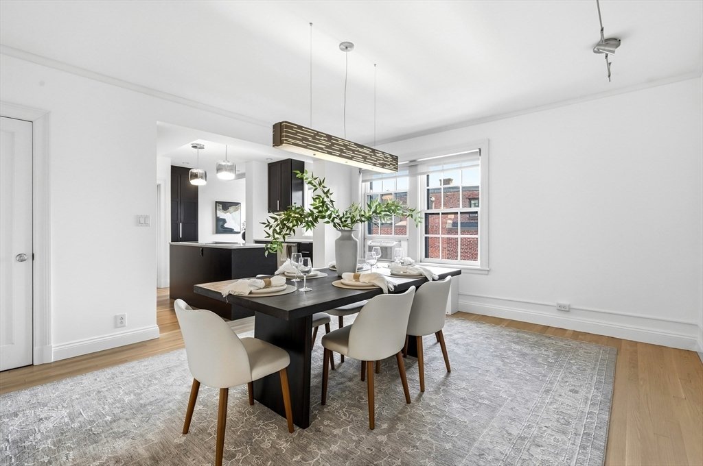 Condo in Boston, Massachusetts, United States 5 - 18129666