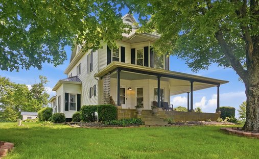 House in Centerburg, Ohio, United States 1