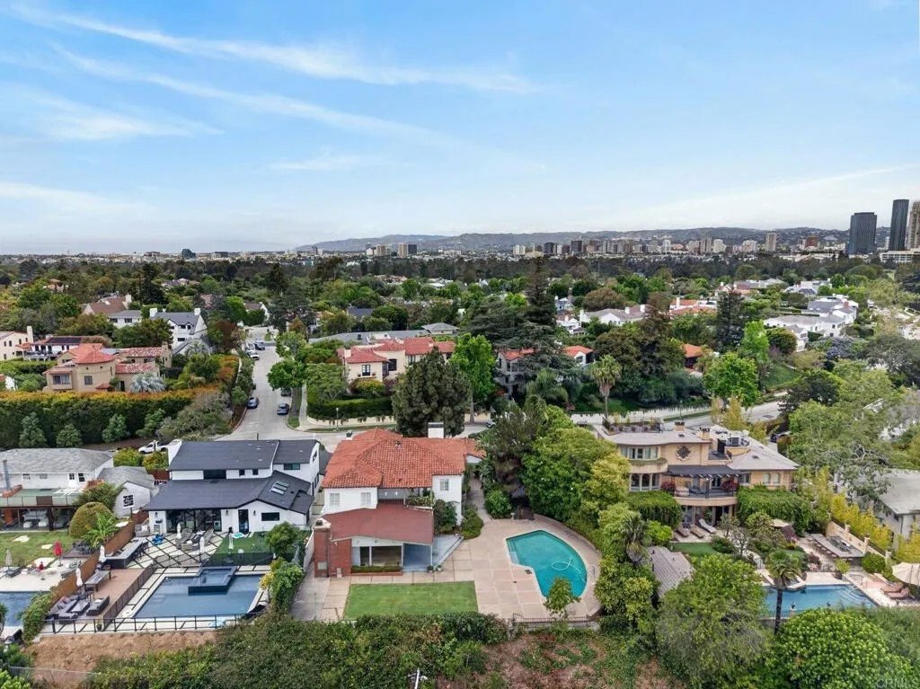 House in Los Angeles, California, United States 4 - 18131942