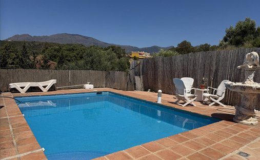 Finca en Estepona, Andalucía, España 1