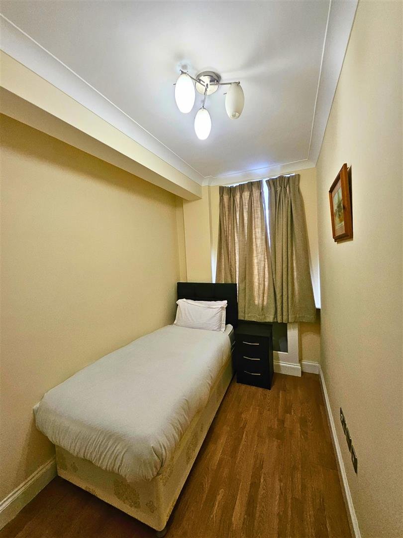 Apartment in EC1, Islington, England 5 - 18131471