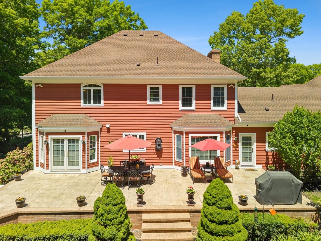 House in Raynham, Massachusetts, United States 4 - 18129541