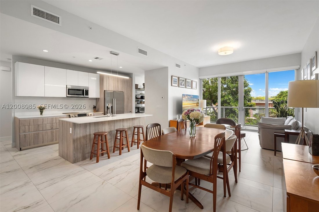 Condo in Miami, Florida, United States 4 - 17808668
