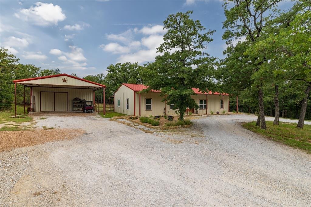 House in Paradise, Texas, United States 3 - 18132657