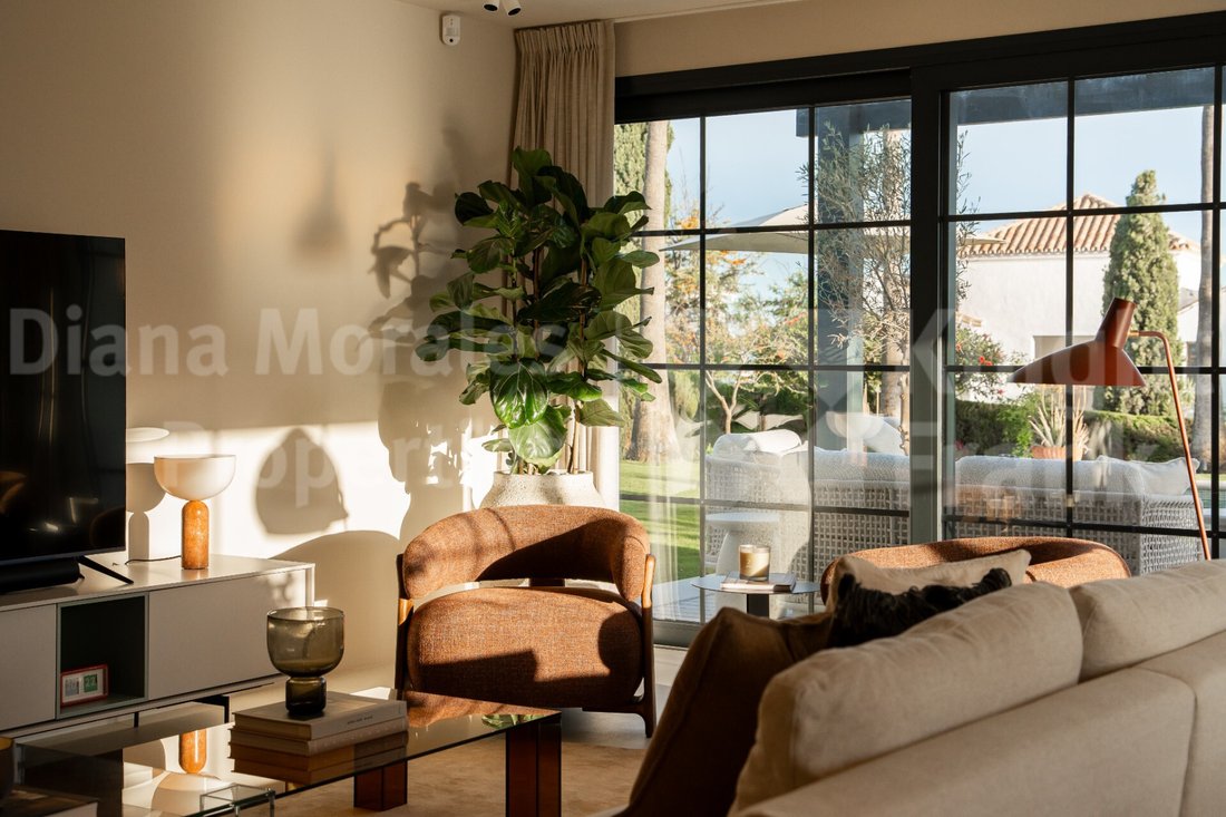 Villa in El Paraíso, Benahavis, Spain 5 - 18130365