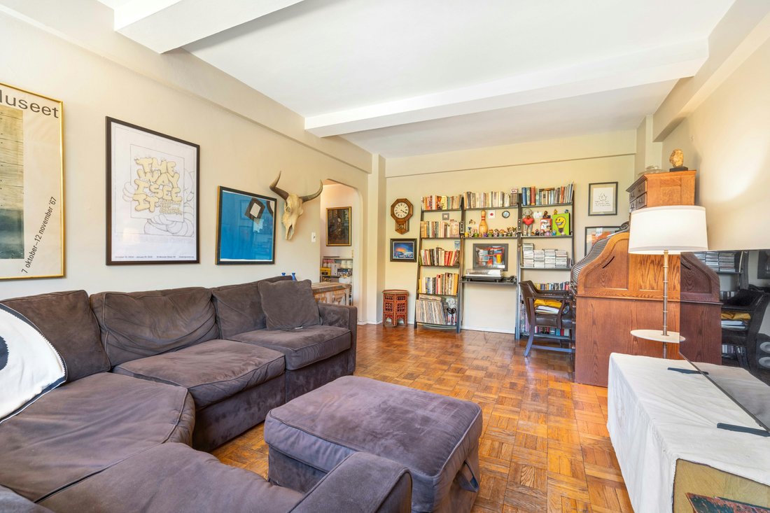 Co Op in New York, New York, United States 2 - 18123499