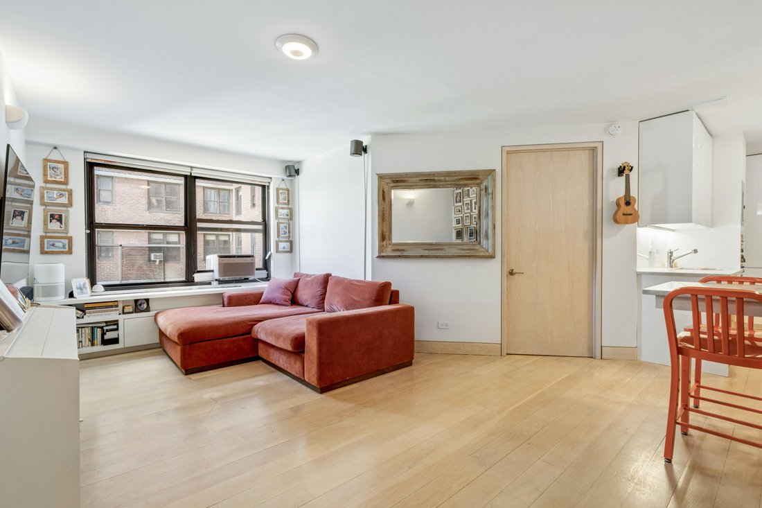 Co Op in New York, New York, United States 2 - 18123486