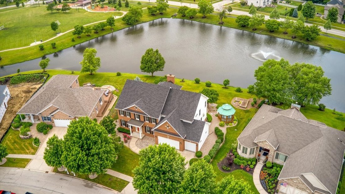 House in Joliet, Illinois, United States 1 - 18139089