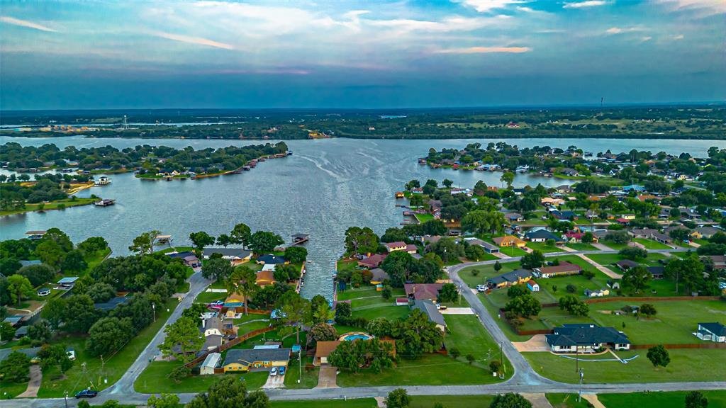 House in Granbury, Texas, United States 1 - 18132625