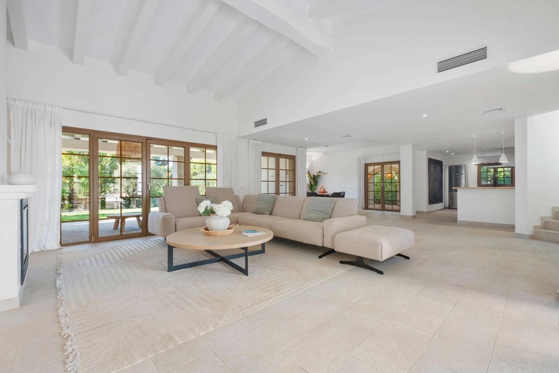 Villa in Rotes Velles, Calvia, Balearic Islands 2 - 18127497