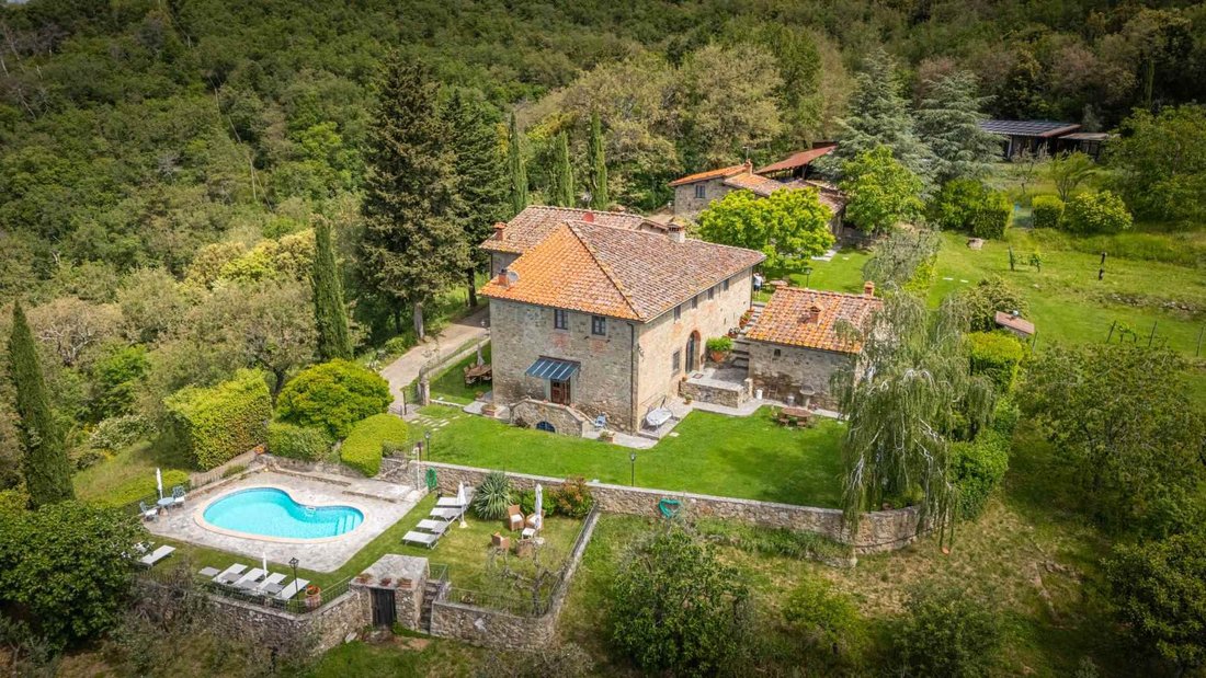 Country House in Loro Ciuffenna, Tuscany, Italy 2 - 18133380