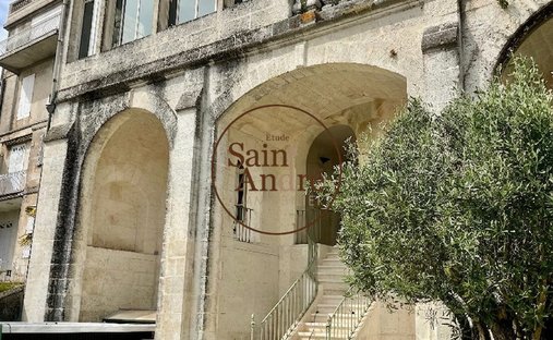 House in Saint Ausone-Saint Martin-Saint Gelais, Angoulême, France 1