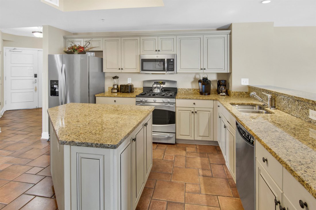 Condo in North Myrtle Beach, South Carolina, United States 5 - 18133184