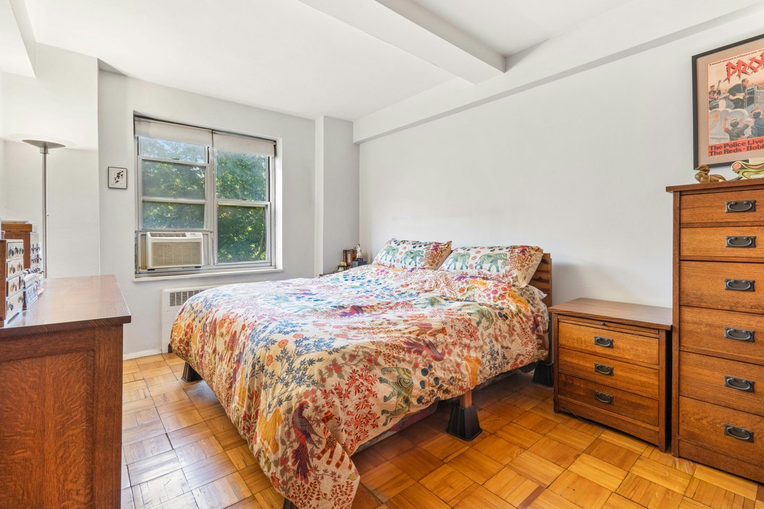 Co Op in New York, New York, United States 5 - 18123499