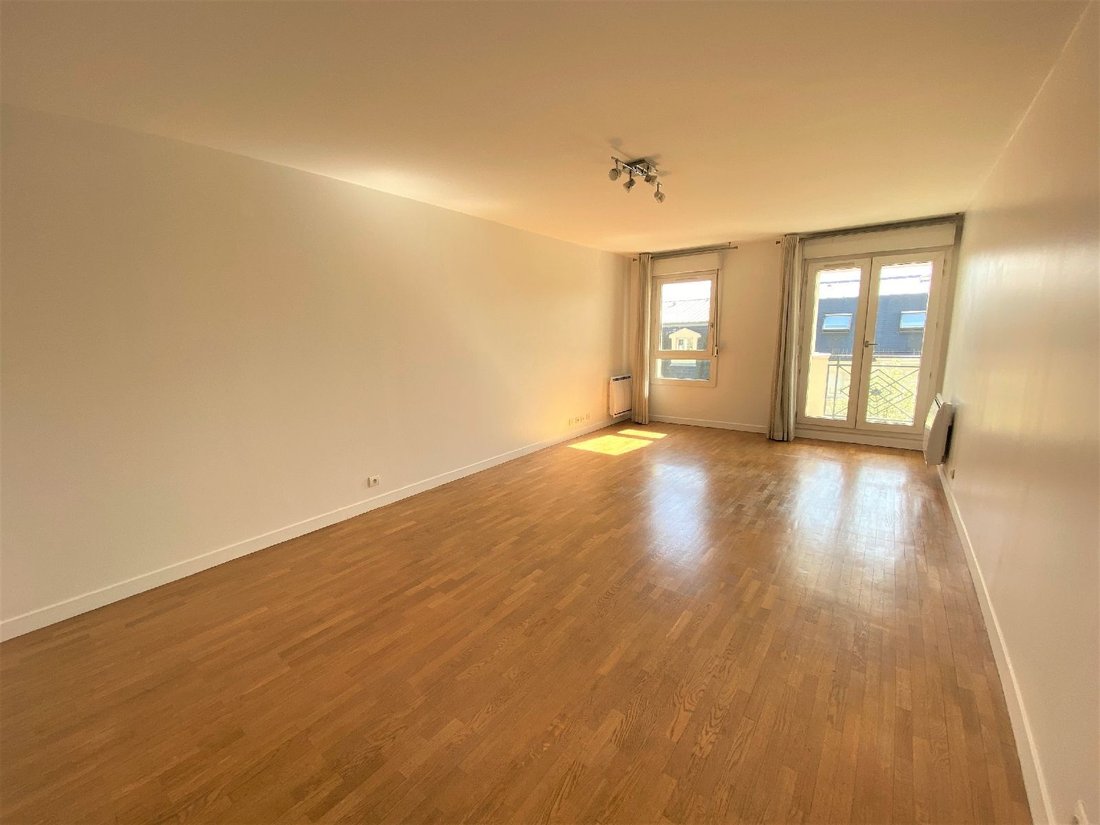 Apartment in La Fontaine-Parc des Sceaux-Croix de Berny-Centre Ville, Antony, France 1 - 18128092