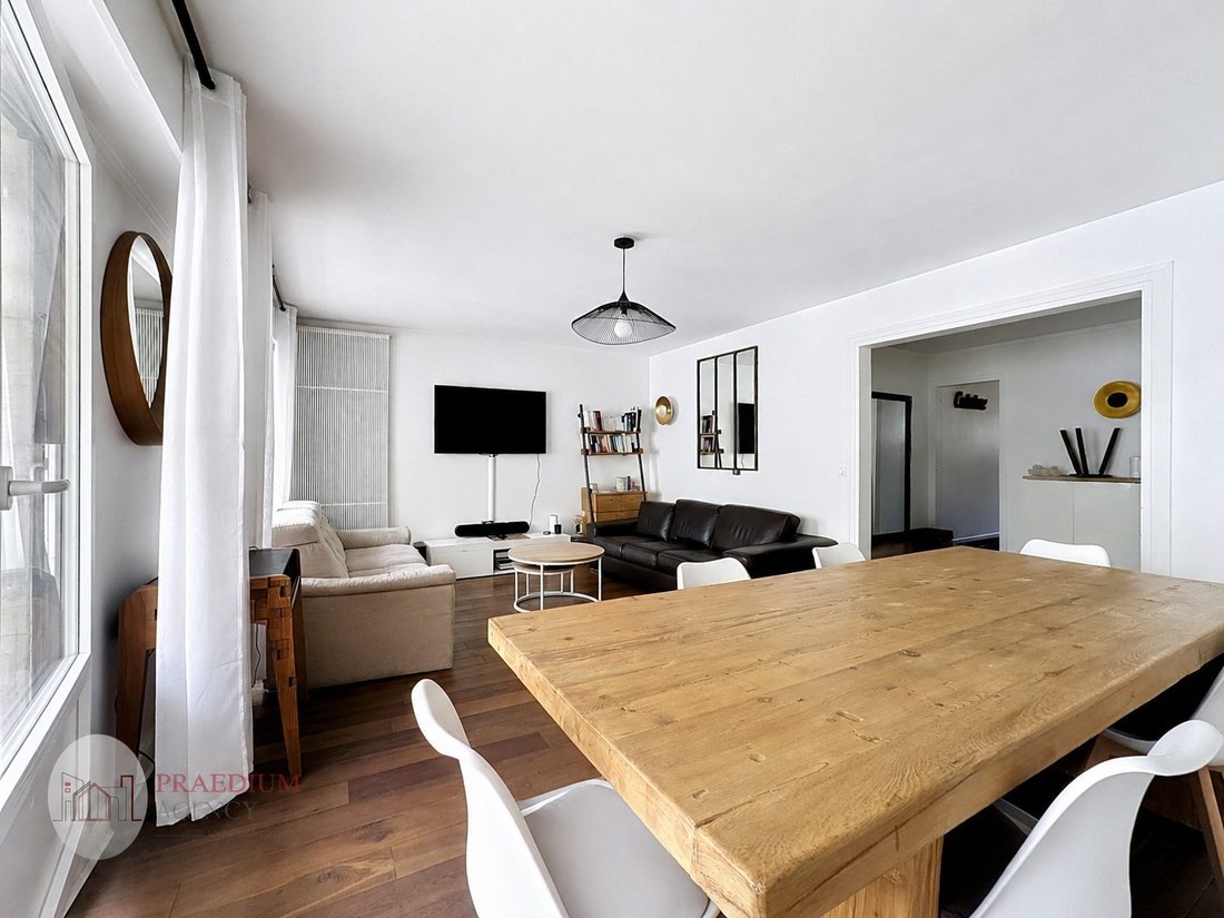 Apartment in Hôtel de Ville, Courbevoie, France 3 - 18138849