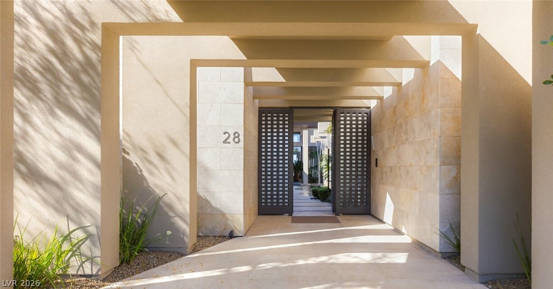 House in Las Vegas, Nevada, United States 3 - 16302795