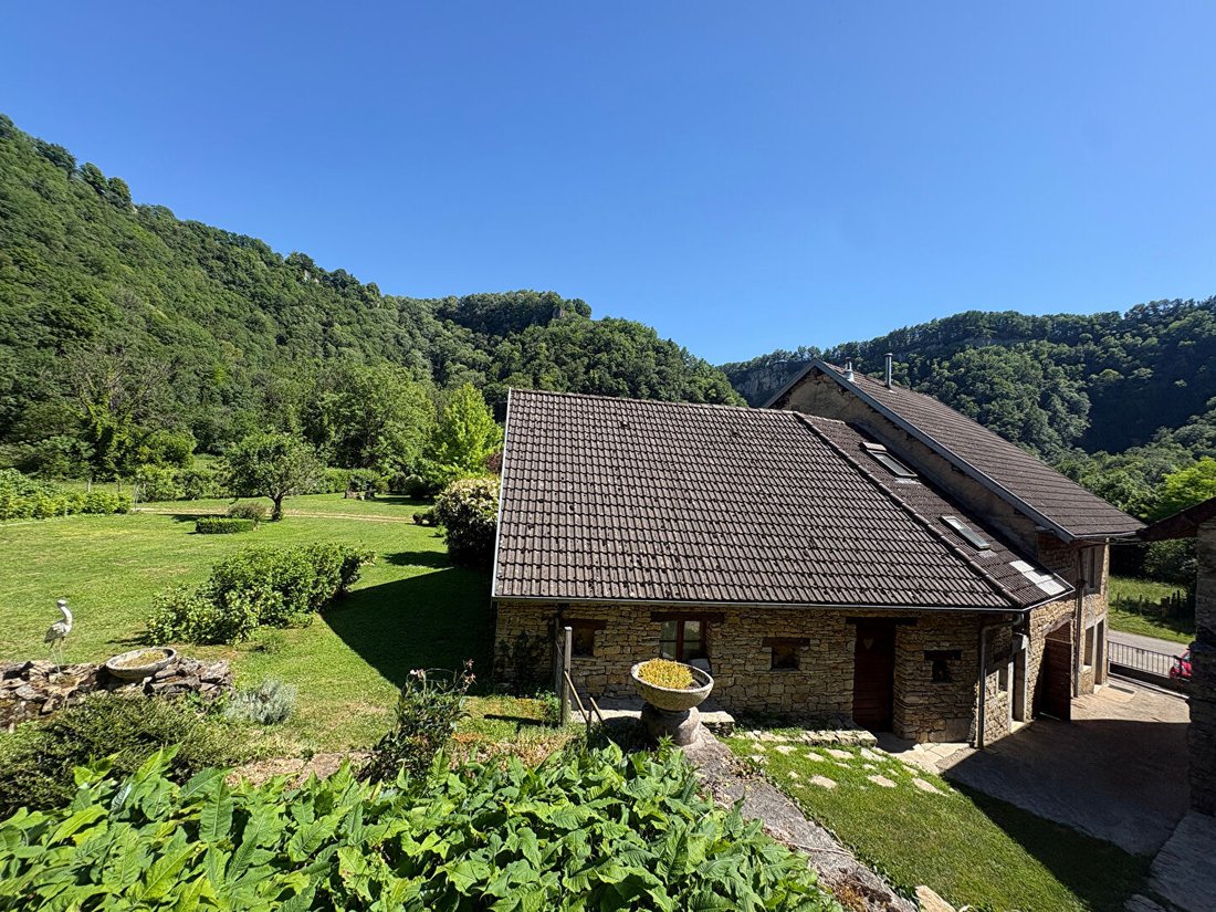 Villa in Voiteur, Bourgogne – Franche-Comté, France 1 - 18130566
