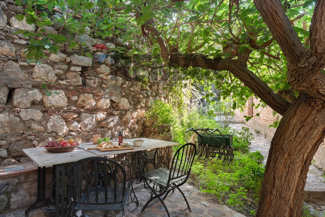 Country House in Torrenova, Sicily, Italy 2 - 18135196