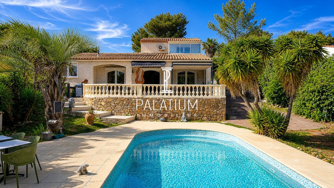 House in Le Dramont-Agay-Anthéor-Le Trayas, Saint-Raphaël, France 1 - 17060046