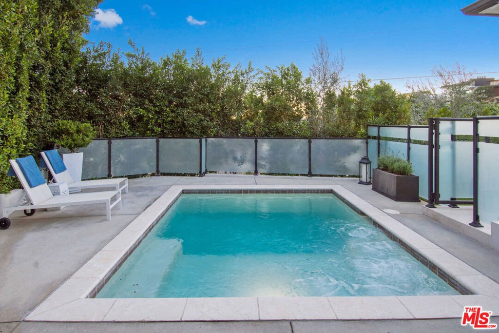 House in Los Angeles, California, United States 3 - 18132548