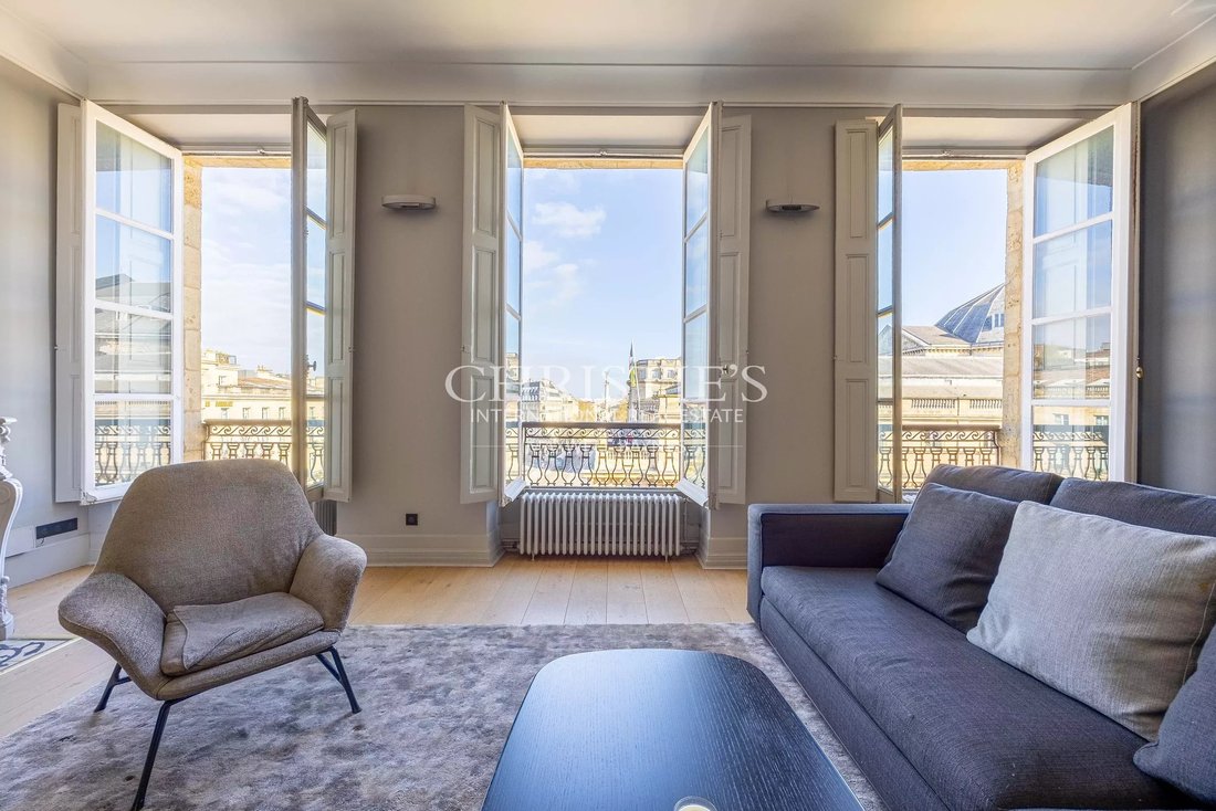 Apartment in Hôtel de Ville-Quinconce-Saint Seurin-Fondaudège, Bordeaux, France 1 - 18127574