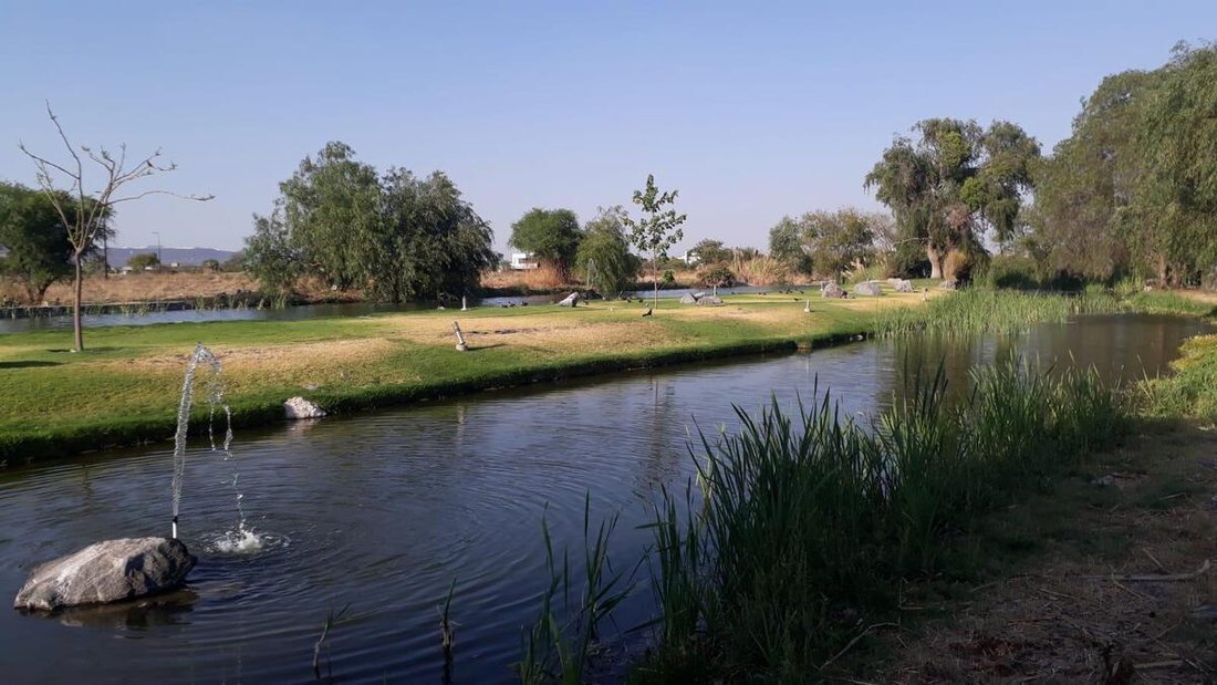 Land in Santiago de Querétaro, Querétaro, Mexico 1 - 18131224