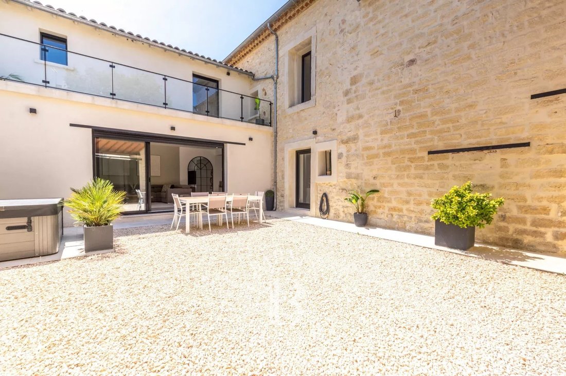Townhouse in Mauguio, Occitania, France 1 - 18010559