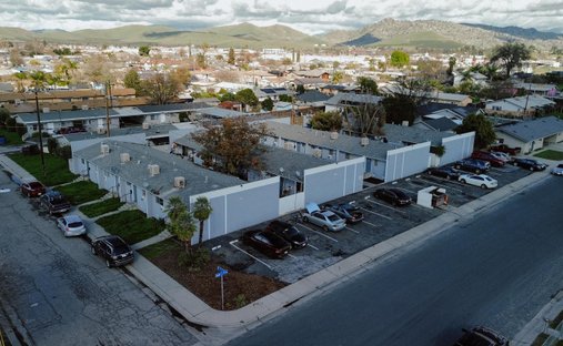 Apartment in Porterville, California, United States 1