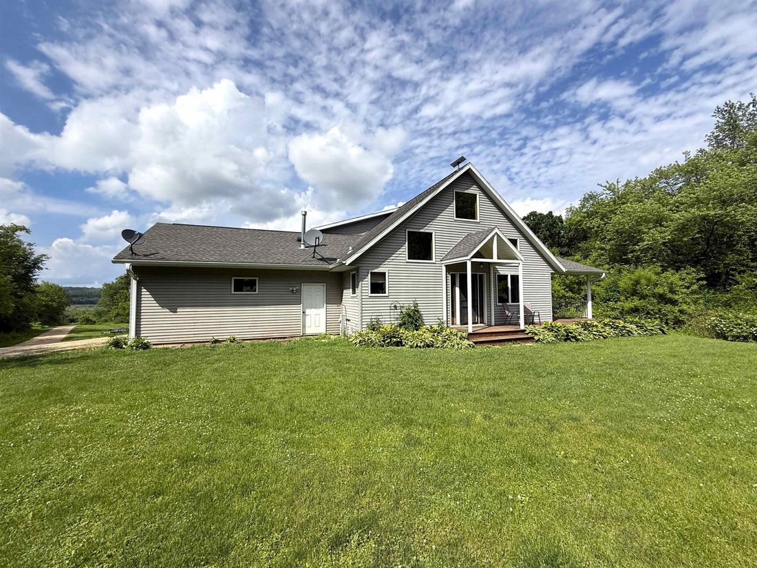 House in Lake Wisconsin, Wisconsin, United States 4 - 18131320